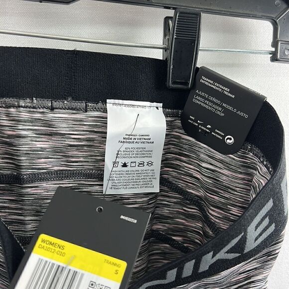 Women's Fitted Space-Dyed Cropped Tights Black  - Sz S - NWT - Picture 5 of 7